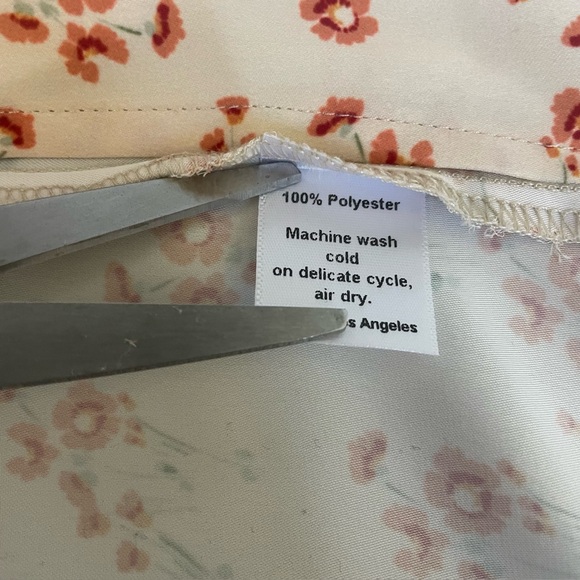 NWT RESA Ashley Midi Dress Ditsy Floral Smocked Lightweight Side Slit Summer S - Picture 14 of 16